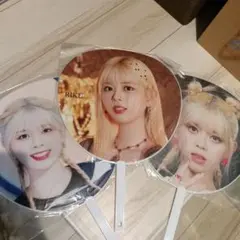 TWICE Celebrate レコード盤・うちわ・ミサモmasterpiece TWICE Celebrate レコード盤・うちわ・ミサモmasterpiece - メルカリ