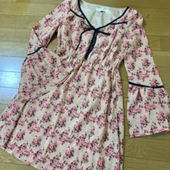 マーキュリーデュオ　花柄ワンピース