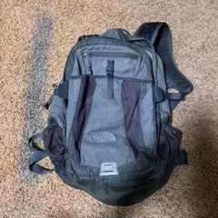 THE NORTH FACE バックパック リュック グレーのサムネイル