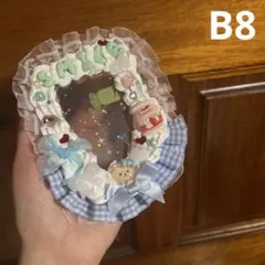 ホイップレースデコ　トレカケース　猫　ブルーりぼん付き猫　スマイルスイーツにゃん