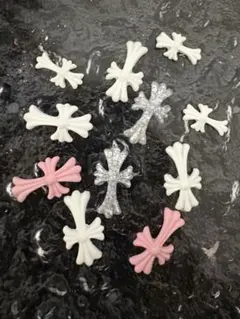 クロムハーツ　十字架　ネイルパーツ　クロスパーツ