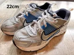 NIKE VOMERO 5 スニーカー