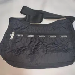 LeSportsac ブラック ショルダーバッグ花柄キルティング