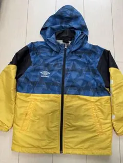 140㎝　UMBRO フード付きウィンドブレーカー イエロー ブルーのサムネイル