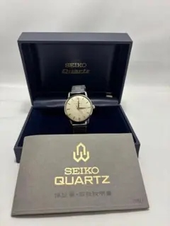 SEIKO Quartz 腕時計 シルバー文字盤