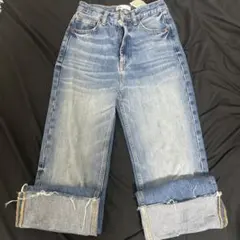 ZARA レディース ライトブルーダメージデニムパンツ