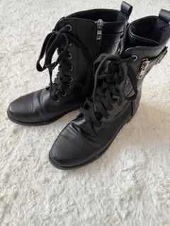 Item thumbnail for item 88057222-b477-4ff3-bf12-f2df3456b67d