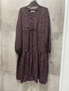 マタニティワンピース　ゆったり花柄ワンピース