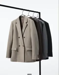 ユニクロ　ブラック ジャケット