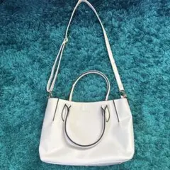 VIVAYOU ピンクショルダーバッグのサムネイル