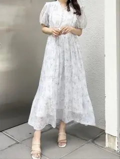 最終お値下げMERCURYDOUプリーツティアードワンピースM