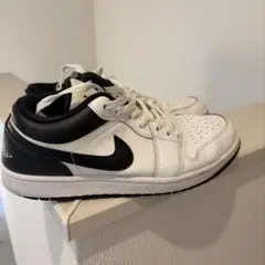 Nike Air Jordan 1 Low ホワイト/ブラック　ナイキ