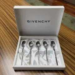 【新品・未使用】 GIVENCHY スプーンセット 5本入りのサムネイル