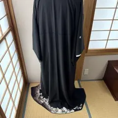 黒留袖 花柄刺繍広袖