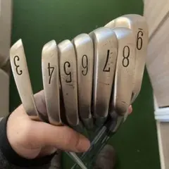 Item thumbnail for item 85dfcbdd-5901-4515-89f1-e31bda721136