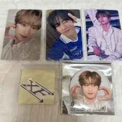 INI 許豊凡 缶バッジ　7000 セルカ　5点セット