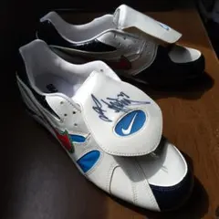 森岡亮太　日本代表　adidas Nemeziz 実使用サイン入りスパイク 2026年最新】スパイク サイン入りの人気アイテム - メルカリ