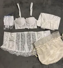 セモアブライダルインナーセット　ブラジャーC70　ウエストニッパー70　ショーツ