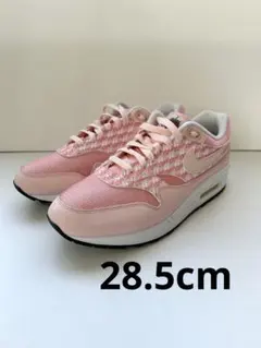 Item thumbnail for item ab558aa9-a877-4050-89d3-b6a3f4300dd6