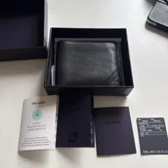 PRADA 二つ折り財布 MICRO GRAIN ブラックのサムネイル
