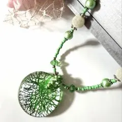 ♦️新品♦️ベネチアンガラス1567♦️ライトグリーンラウンド型ショートネックレス