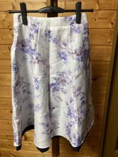 tocco closet トッコクローゼット 花柄スカート リバーシブル 紺色系