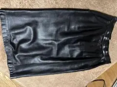 レザー 黒 タイトスカート 裏地付き