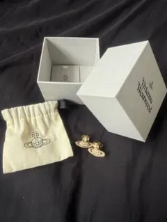 Vivienne Westwood パール ピアスのサムネイル