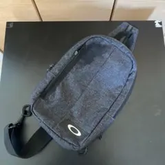 オークリーショルダーバッグ