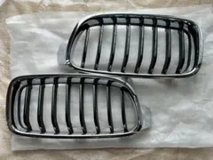 中古)BMW F30/F31 3シリーズ純正キドニーグリルブラック 左右セット