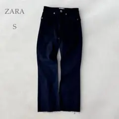 ザラ ZARAフレアジーンズ デニム スタイルアップ 切りっぱなし ハイウエスト