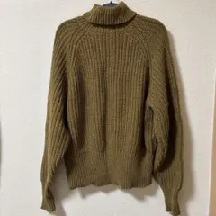UNIQLO タートルネックセータ