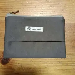 ポケットティッシュ入れ付ファスナーポーチ　ハンドメイド