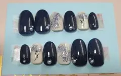 No.967♡ネイルチップ　シンプル　お花柄　ネイビー