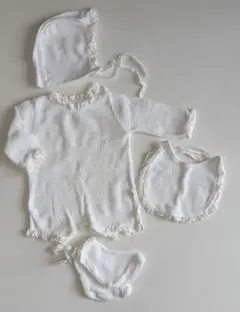 【美品】monbebe ロンパースセレモニーセット