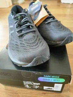 ASICS Solana GT-2000 コラボスニーカー アシックス　限定 ASICS Solana GT-2000 コラボスニーカー アシックス 限定