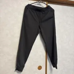 ユニクロ　エアリズムパンツ