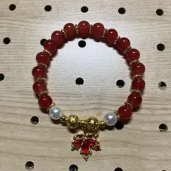 ハンドメイド 赤いビーズ ブレスレット