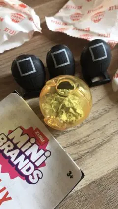 ミニブランズ　ネットフリックス　イカゲーム