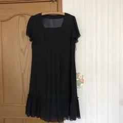 フォーマルワンピース