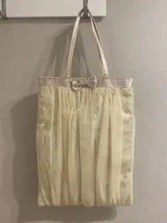 クリーム色 パーティーバッグ