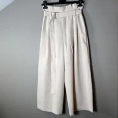 【URBAN RESEARCH】とろみ素材 美脚ワイドパンツ ベージュ(S)