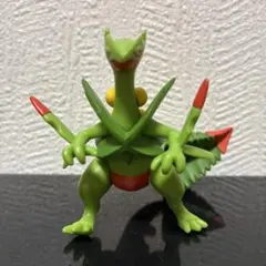 ポケモン　フィギュア　モンスターコレクション メガジュカイン