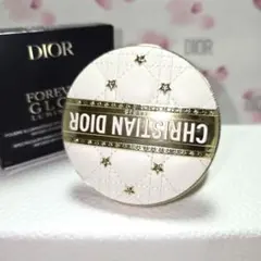 Dior♥ディオールスキンフォーエヴァーグロウ ルミナイザー ホリデー