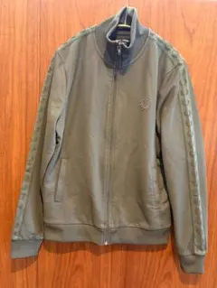 Fred Perry フレッドペリー トラックジャケット ロンドンで購入のサムネイル