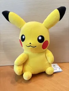 タグあり】等身大ピカチュウ ぬいぐるみ ポケモンセンター - メルカリ