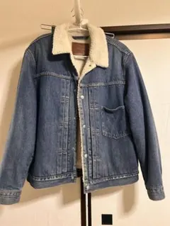 ボア襟付きインディゴデニムジャケット