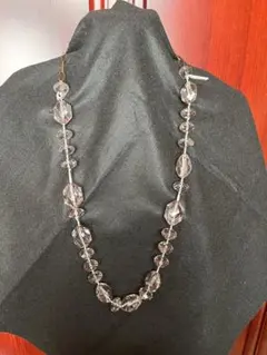 クリスタルや水晶の雰囲気　ロングネックレス　100cm トゥモローランド購入