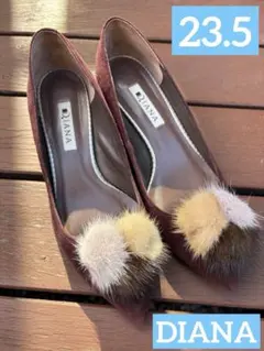 DIANAワインレッド ファー付きパンプス　23.5