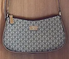 ⭐️レア　未使用　ショルダーバック　斜め掛けバック　高級感満載